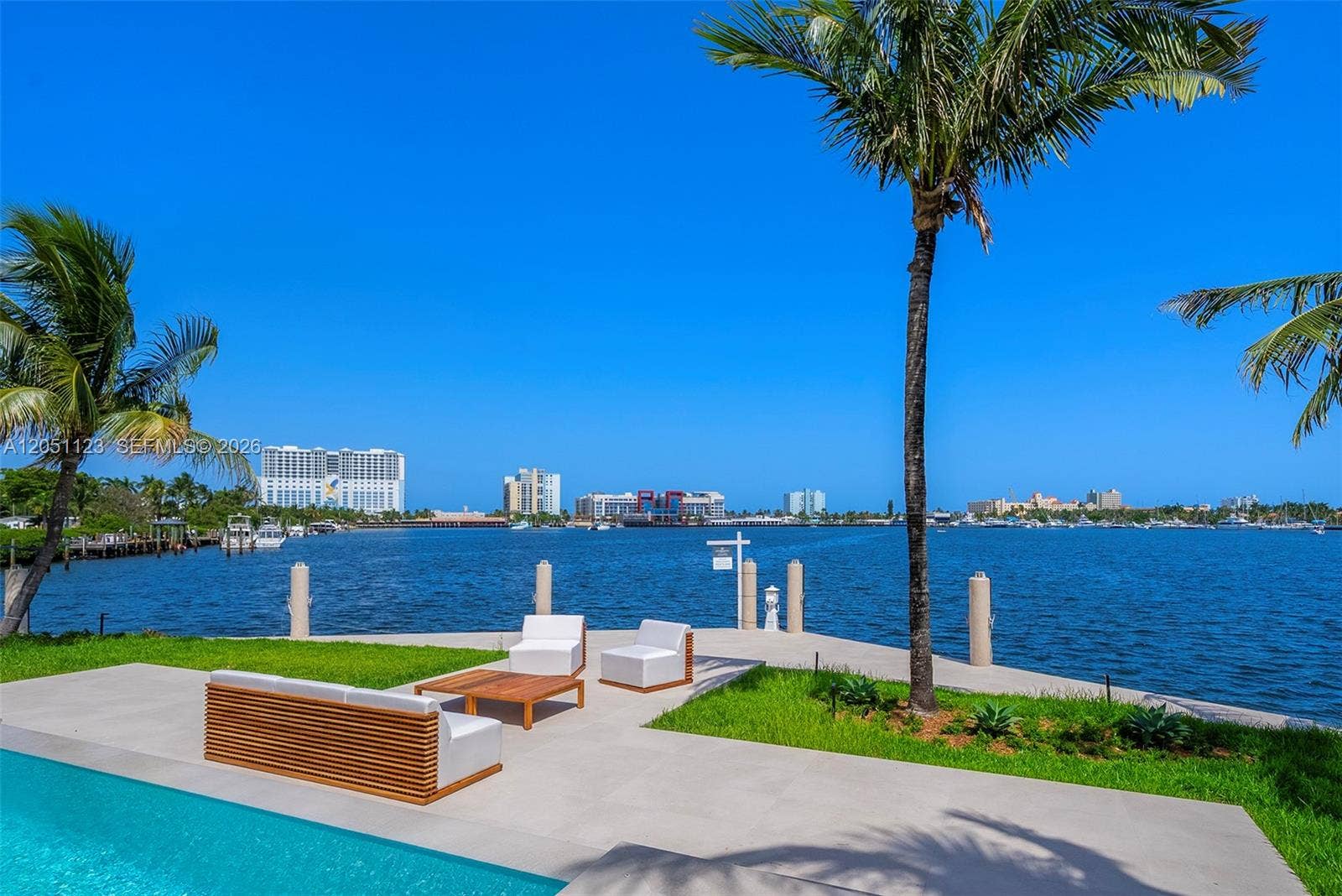 900 N Northlake Drive, Hollywood, FL 33019 Photo 17