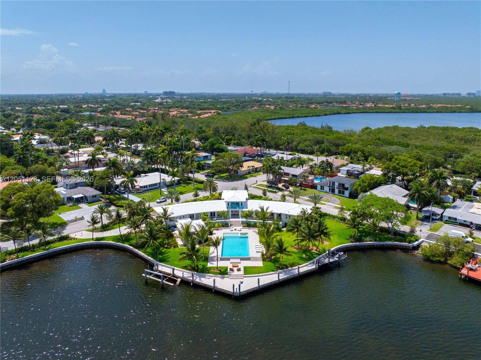 900 N Northlake Drive, Hollywood, FL 33019 Photo 1