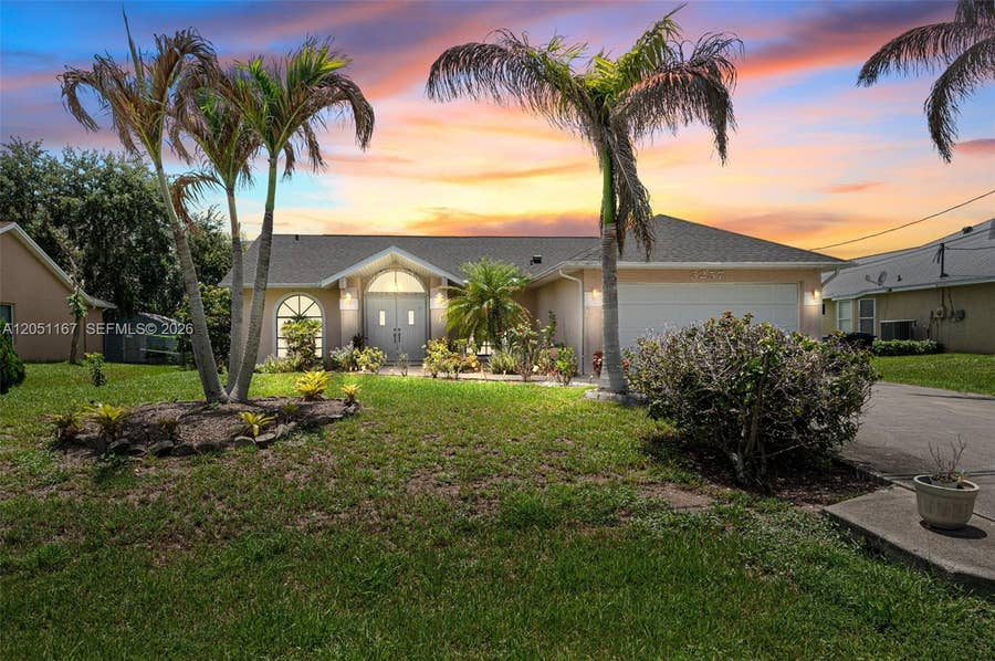 Property photo for 3257 SE Pinto Street, Port St Lucie, FL