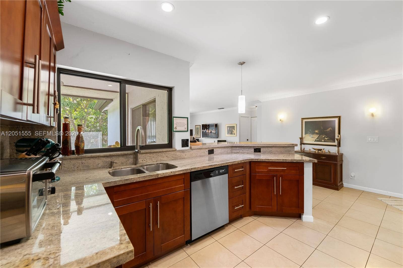 5741 W Waterford Drive, Davie, FL 33331 Photo 11