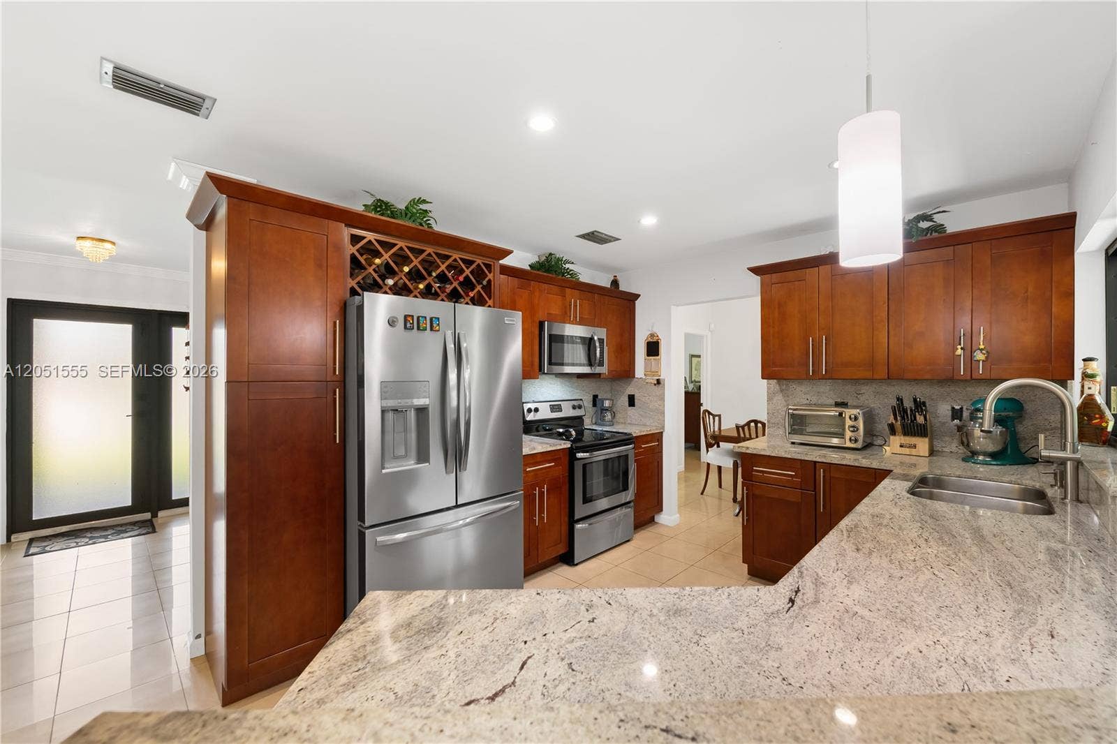5741 W Waterford Drive, Davie, FL 33331 Photo 12
