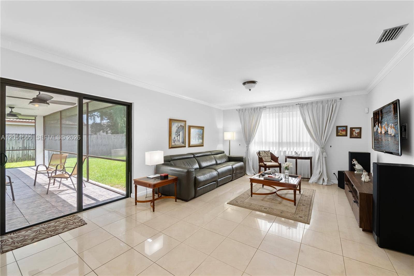5741 W Waterford Drive, Davie, FL 33331 Photo 14