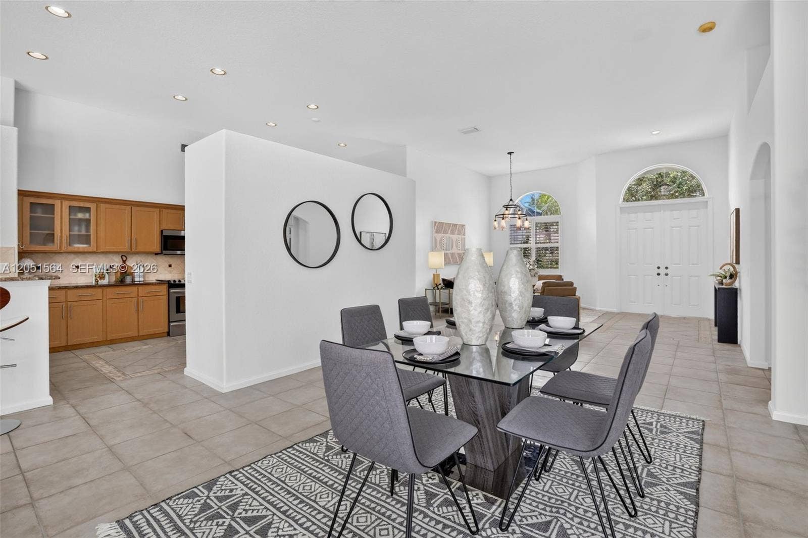 1164 Ginger Circle, Weston, FL 33326 Freshly painted, light, bright and airy!