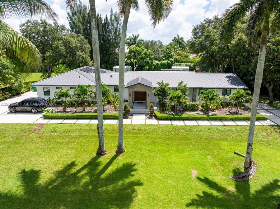 Property photo for 2700 SW 116th Avenue, Davie, FL