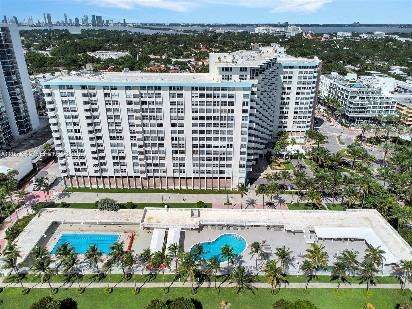 2899 Collins Avenue, #1734, Miami Beach, FL 33140 Photo 4
