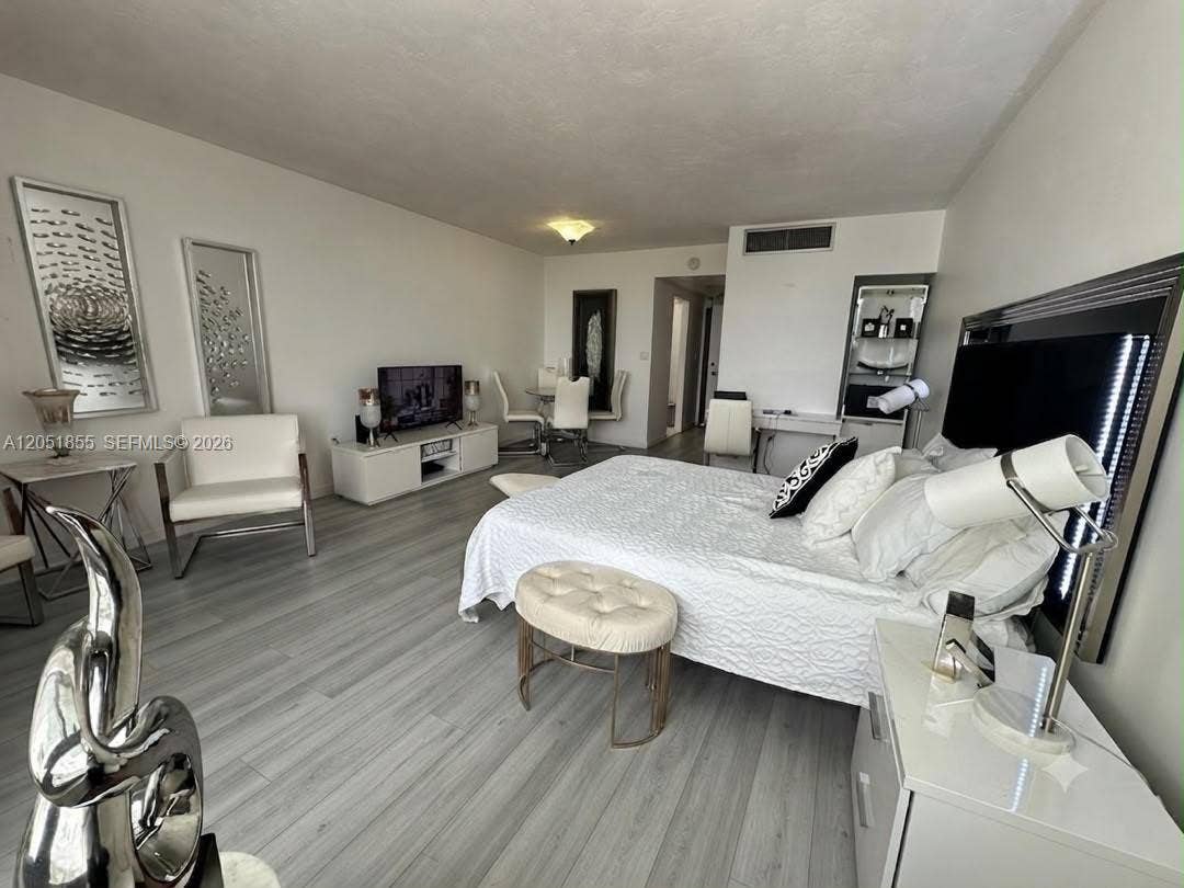 2899 Collins Avenue, #1734, Miami Beach, FL 33140 Photo 11