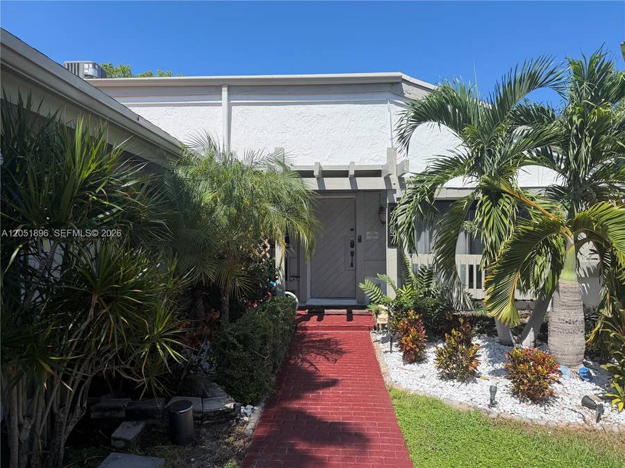 Property photo for 2707 S Parkview Drive, Hallandale Beach, FL