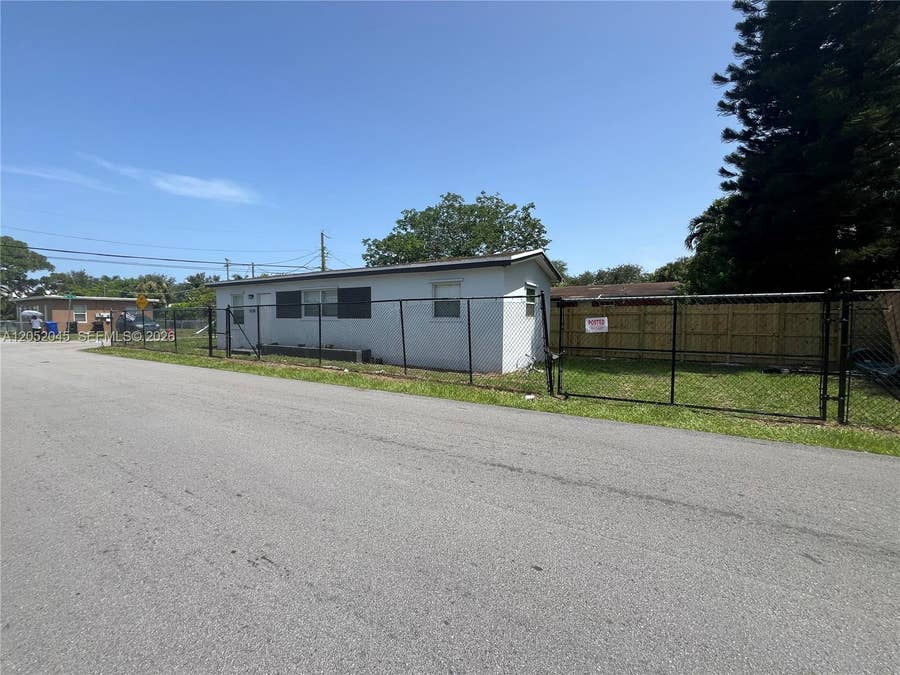 Property photo for 1430 NW 7th Street, Fort Lauderdale, FL