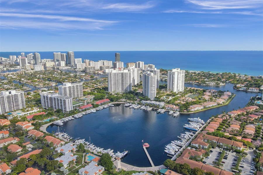 Property photo for 21150 Point Place, #805, Aventura, FL