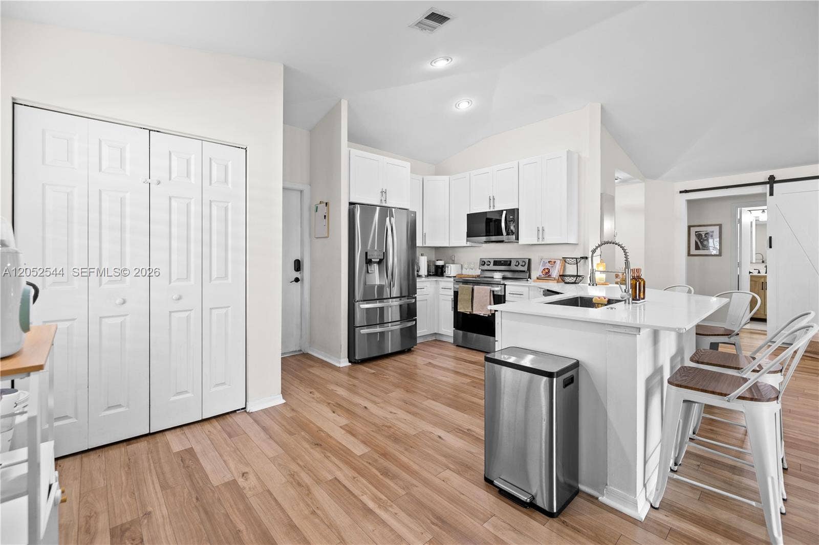 1879 Andromeda Lane, Weston, FL 33327 Photo 2
