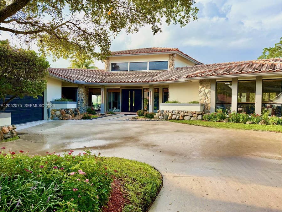 Property photo for 400 Sea Turtle Terrace, Plantation, FL