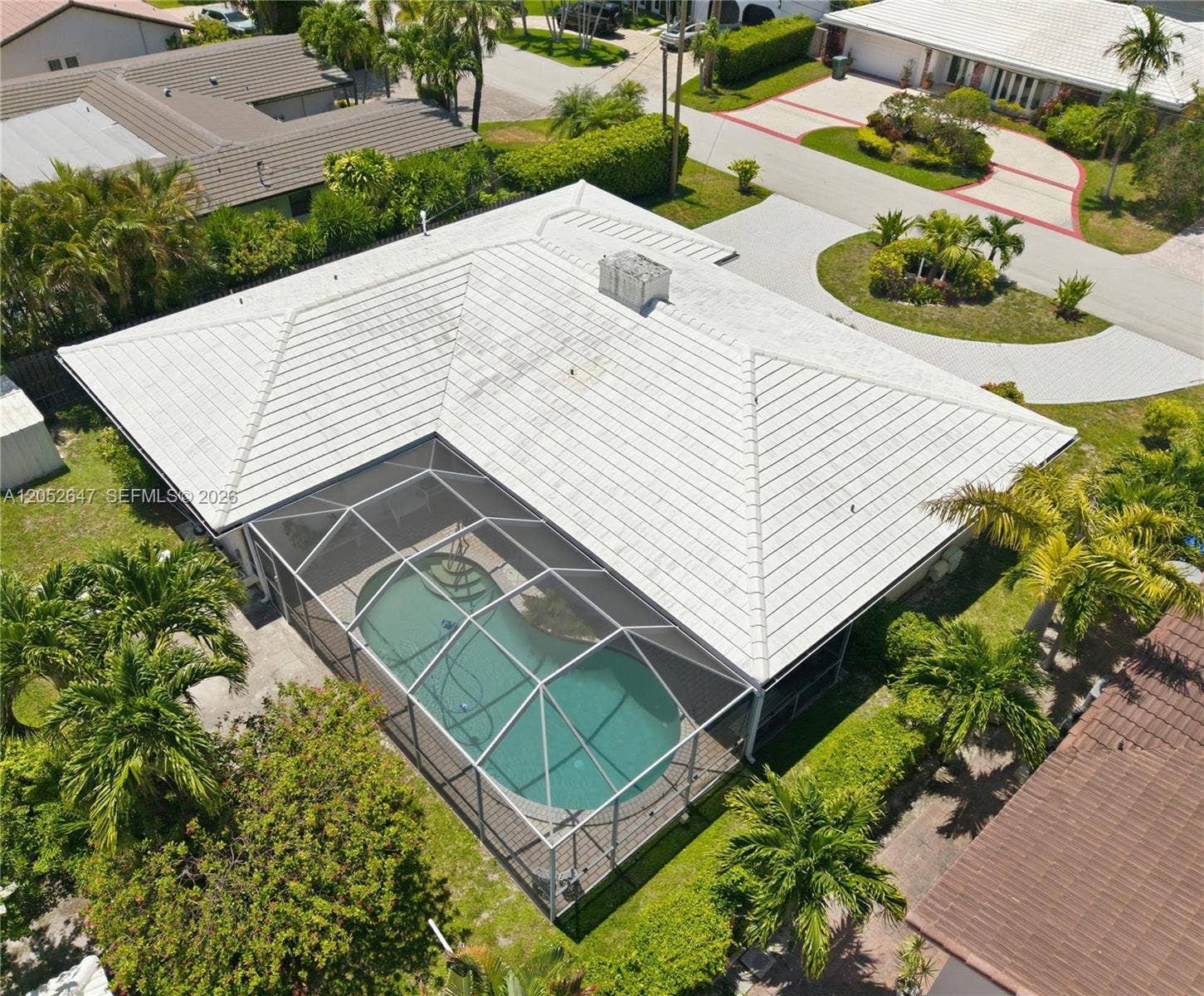 8 Castle Harbor Island, Fort Lauderdale, FL 33308 Photo 3