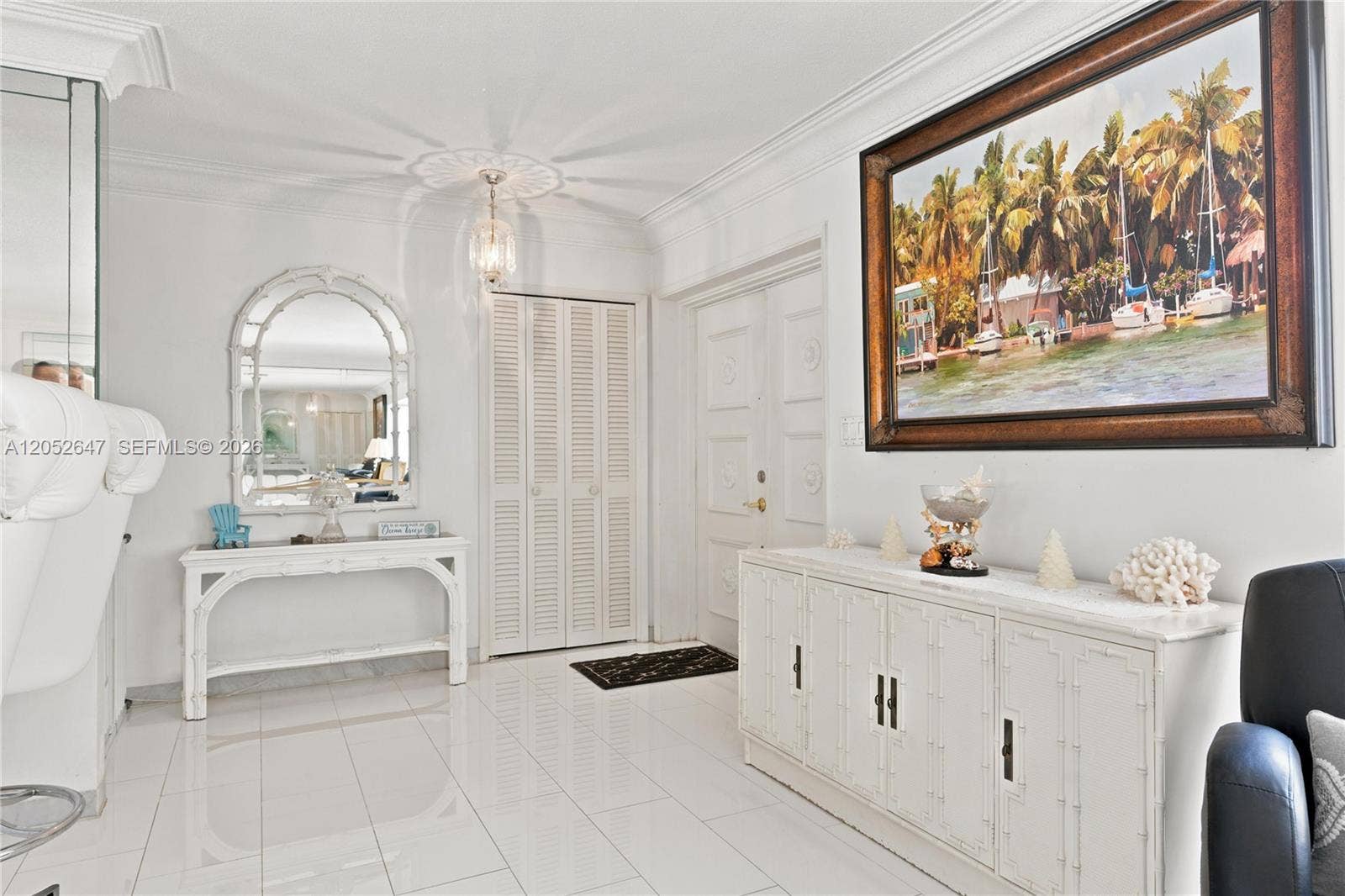 8 Castle Harbor Island, Fort Lauderdale, FL 33308 Photo 4