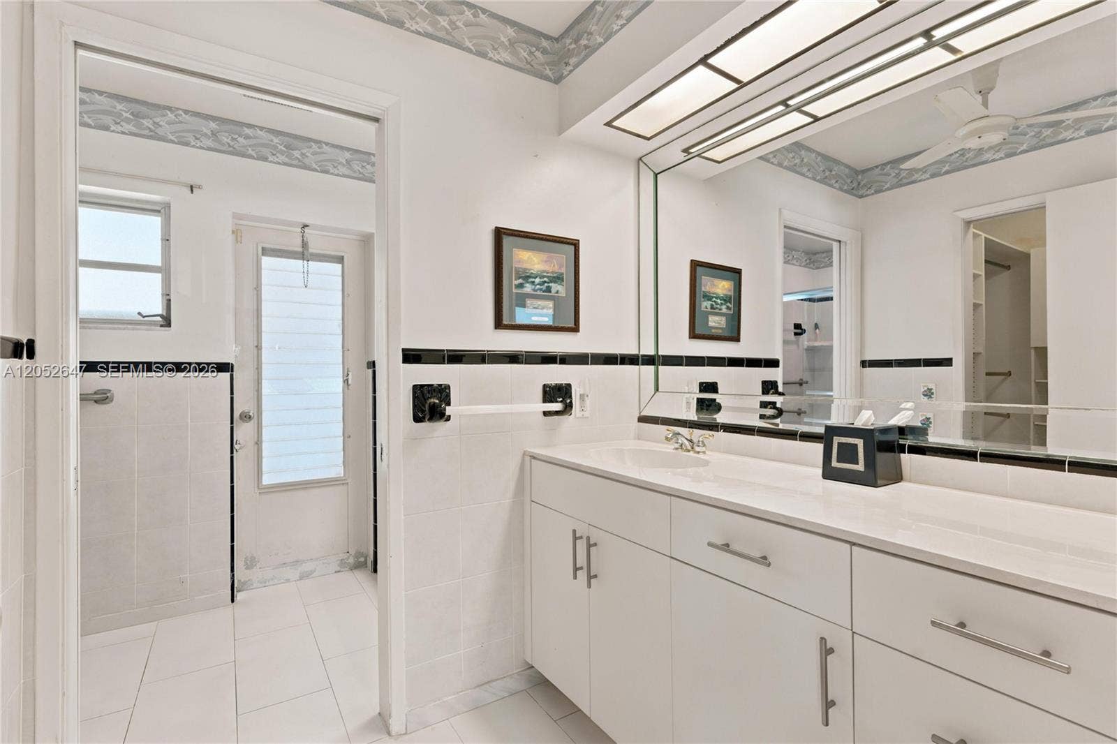 8 Castle Harbor Island, Fort Lauderdale, FL 33308 Photo 21