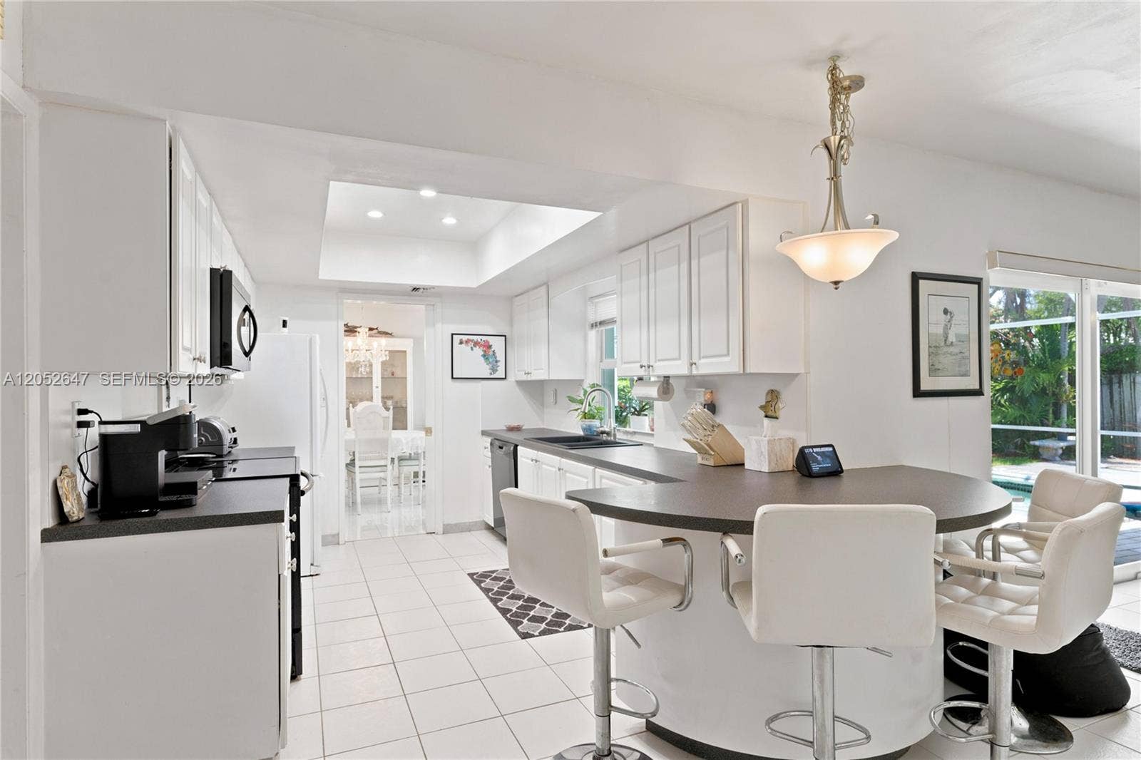 8 Castle Harbor Island, Fort Lauderdale, FL 33308 Photo 10