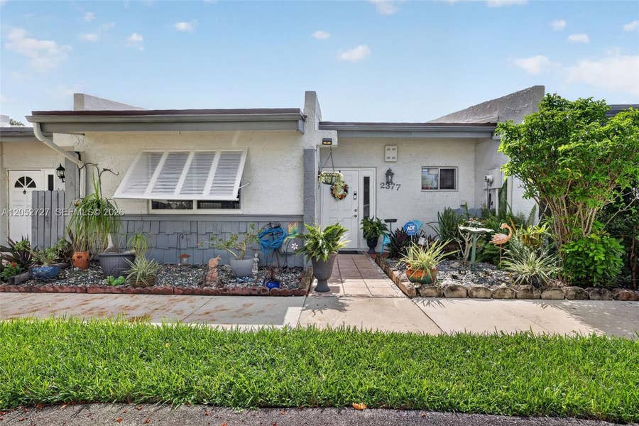 Property photo for 2377 N 37th Avenue, Hollywood, FL
