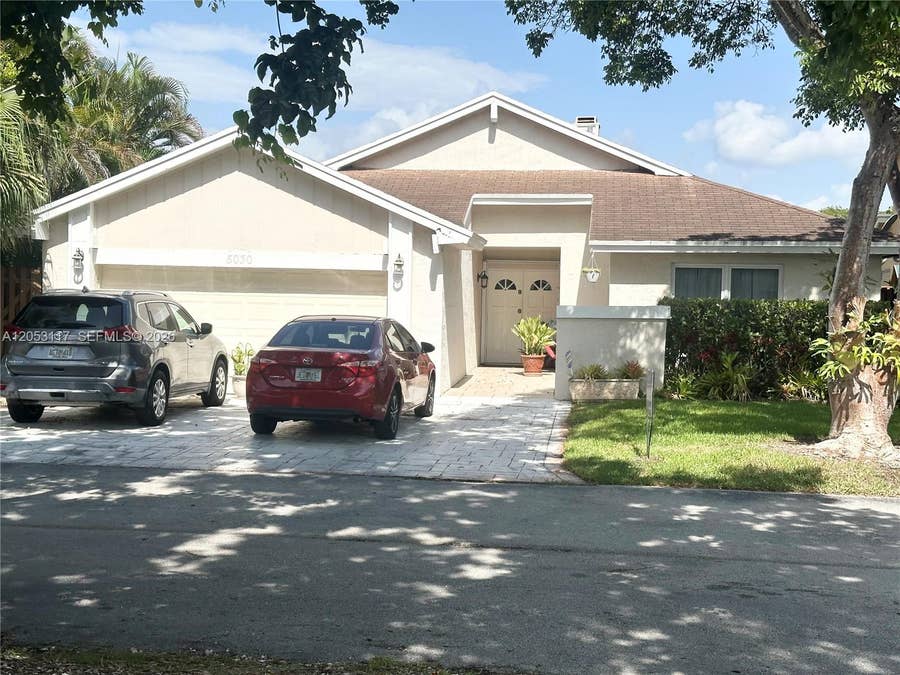 Property photo for 5030 SW 149th Place, Miami, FL