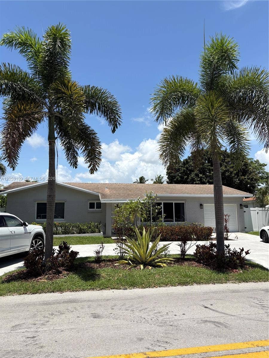 Property photo for 3397 NE 20th Avenue, Oakland Park, FL