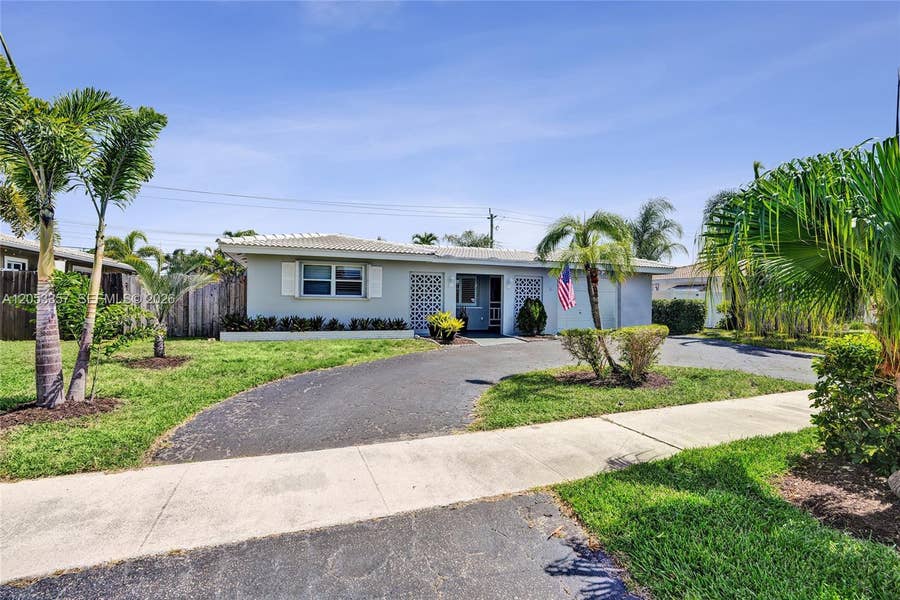 Property photo for 510 SE 5th Street, Pompano Beach, FL