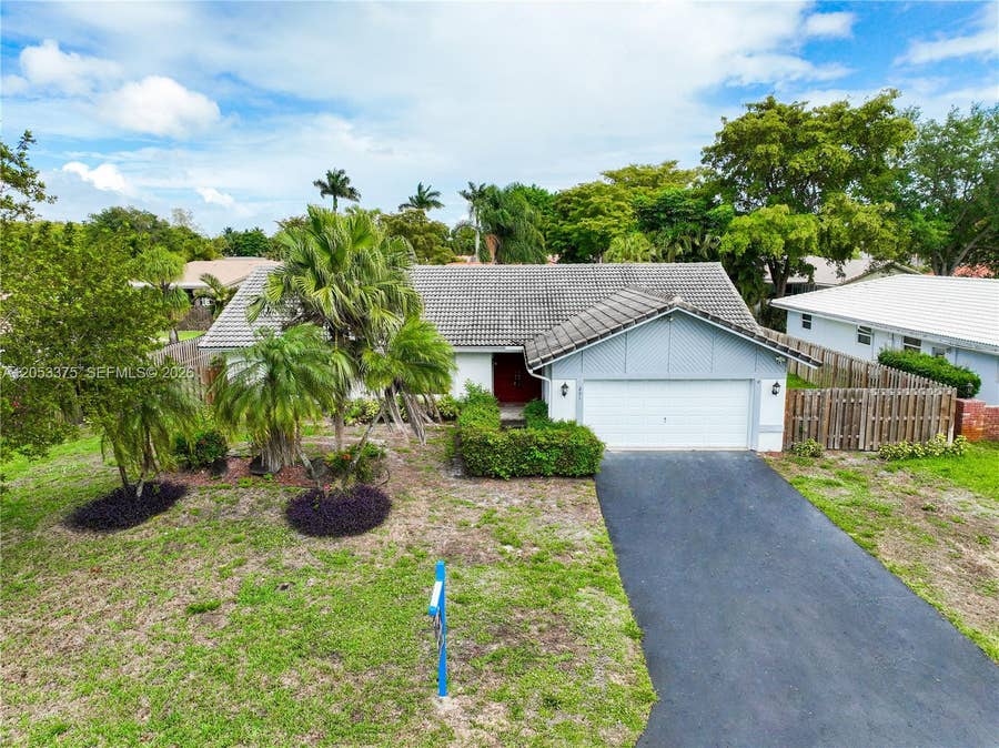 Property photo for 251 NW 92nd Avenue, Coral Springs, FL