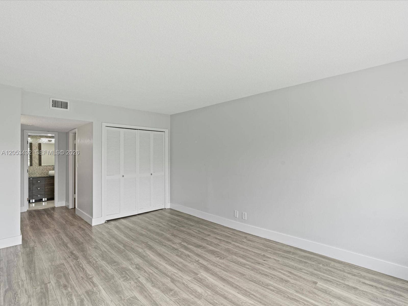 3150 N Palm Aire Drive, #406, Pompano Beach, FL 33069 Photo 14