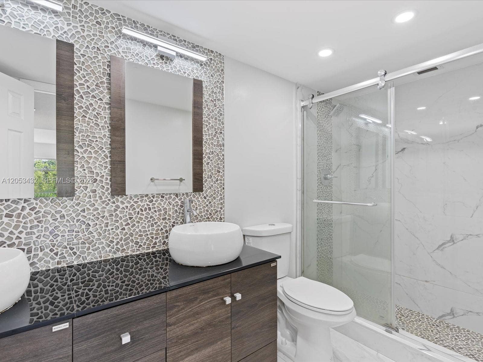 3150 N Palm Aire Drive, #406, Pompano Beach, FL 33069 Photo 19