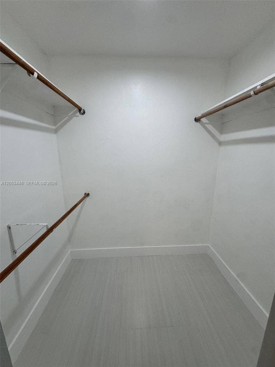 105-107 NE 30th Court, Wilton Manors, FL 33334 Photo 20