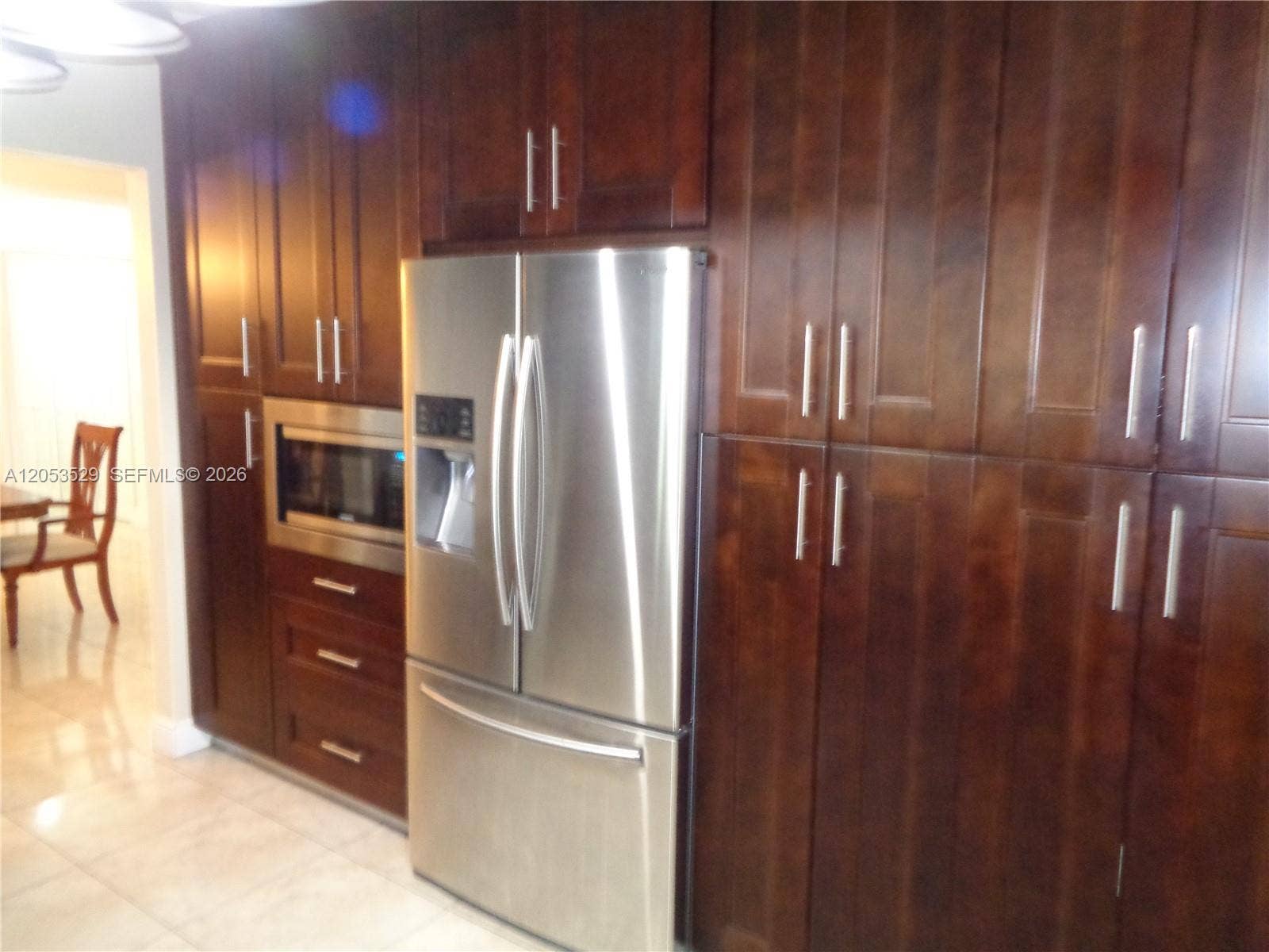 Kitchen Gabinets
