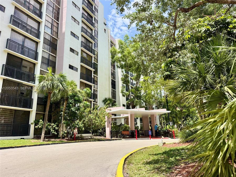 Property photo for 17011 N Bay Road, #117, Sunny Isles Beach, FL