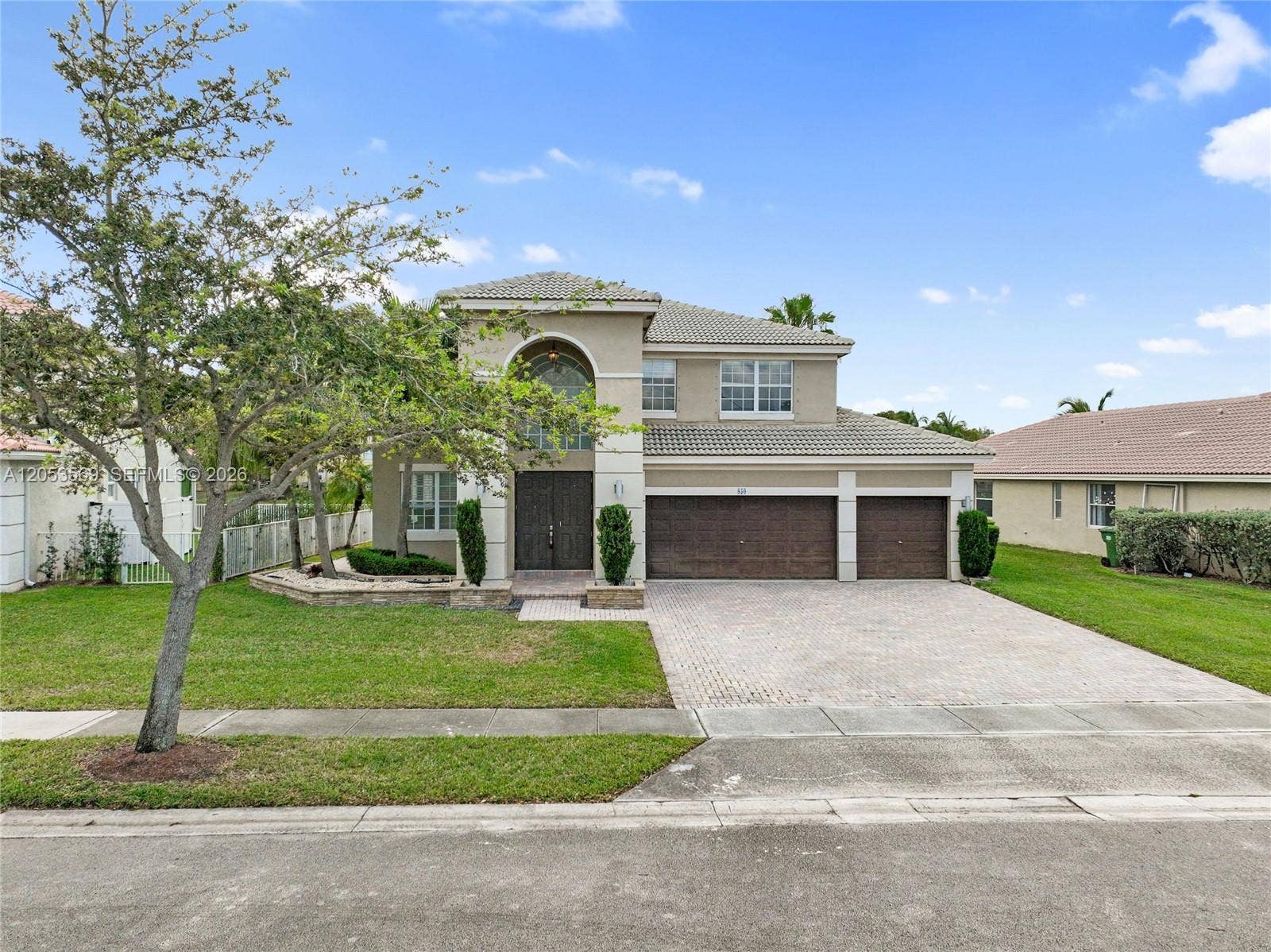 850 NW 168th Avenue, Pembroke Pines, FL 33028 Photo 1