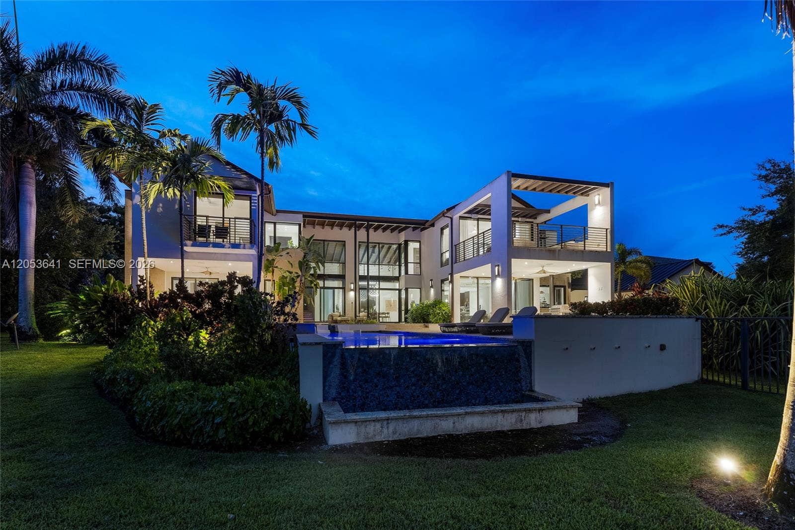3714 Pine Lake Drive, Weston, FL 33332 Elevated infinity edge pool