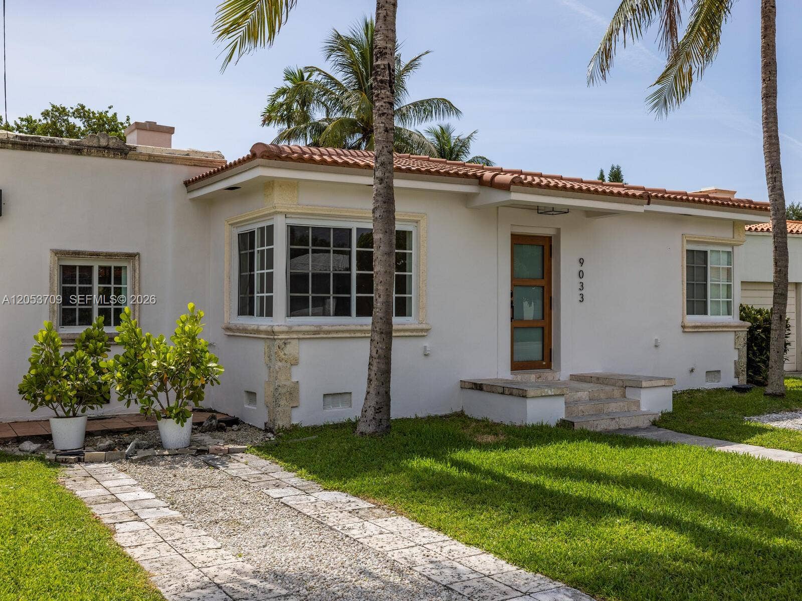 9033 Carlyle Avenue, Surfside, FL 33154 Photo 1