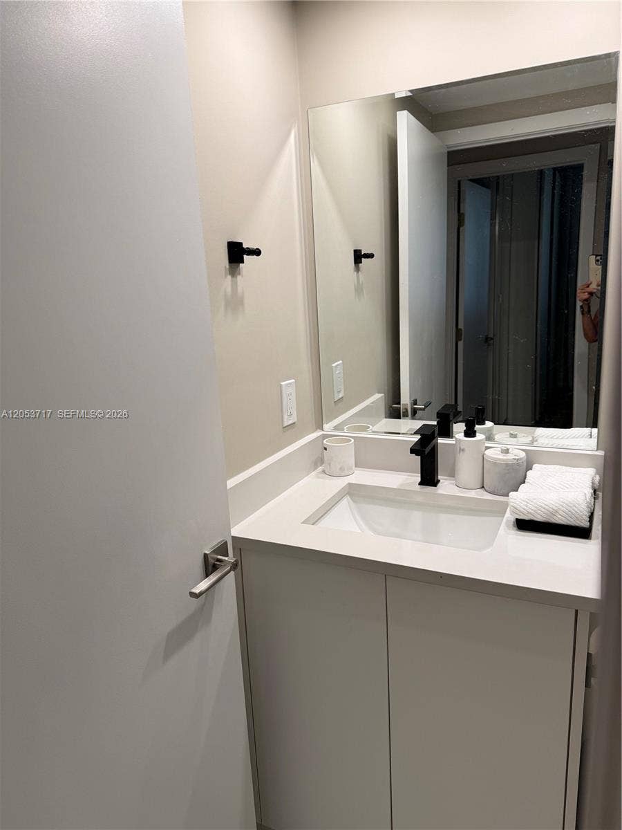 10185 Collins Avenue, #1220, Bal Harbour, Bal Harbour, FL 33154 Photo 7