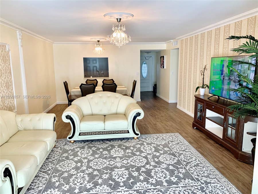 Property photo for 619 NE 14th Avenue, #301, Hallandale Beach, FL