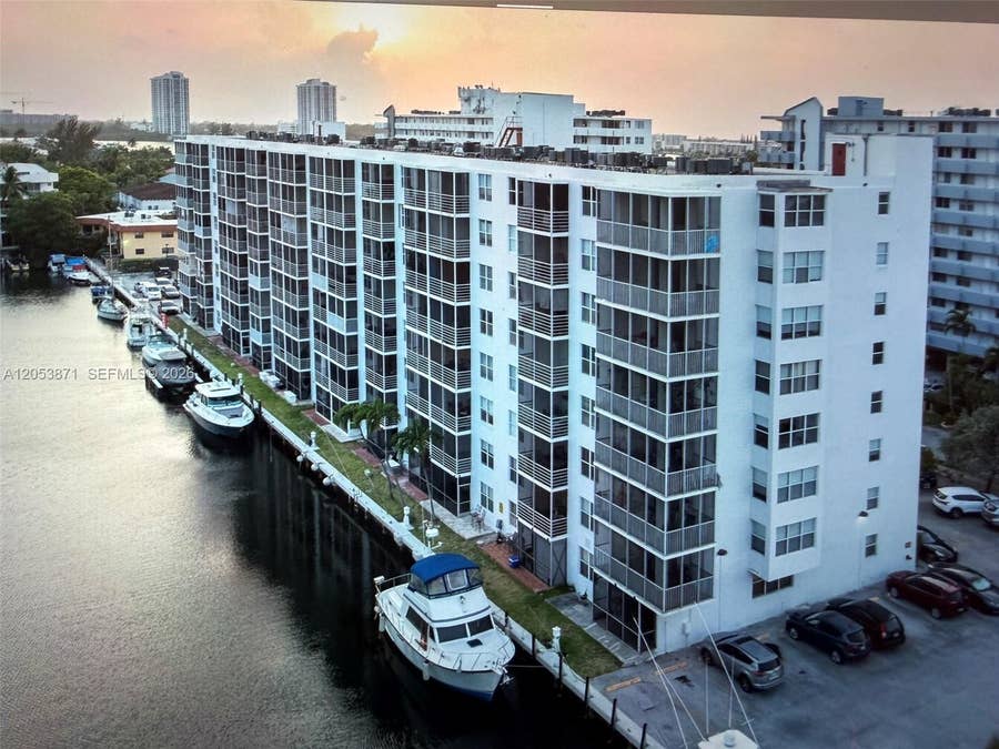 Property photo for North Miami Beach, FL