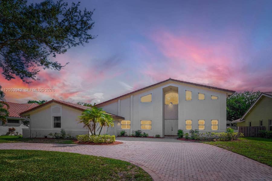 Property photo for 4433 NW 67th Avenue, Coral Springs, FL