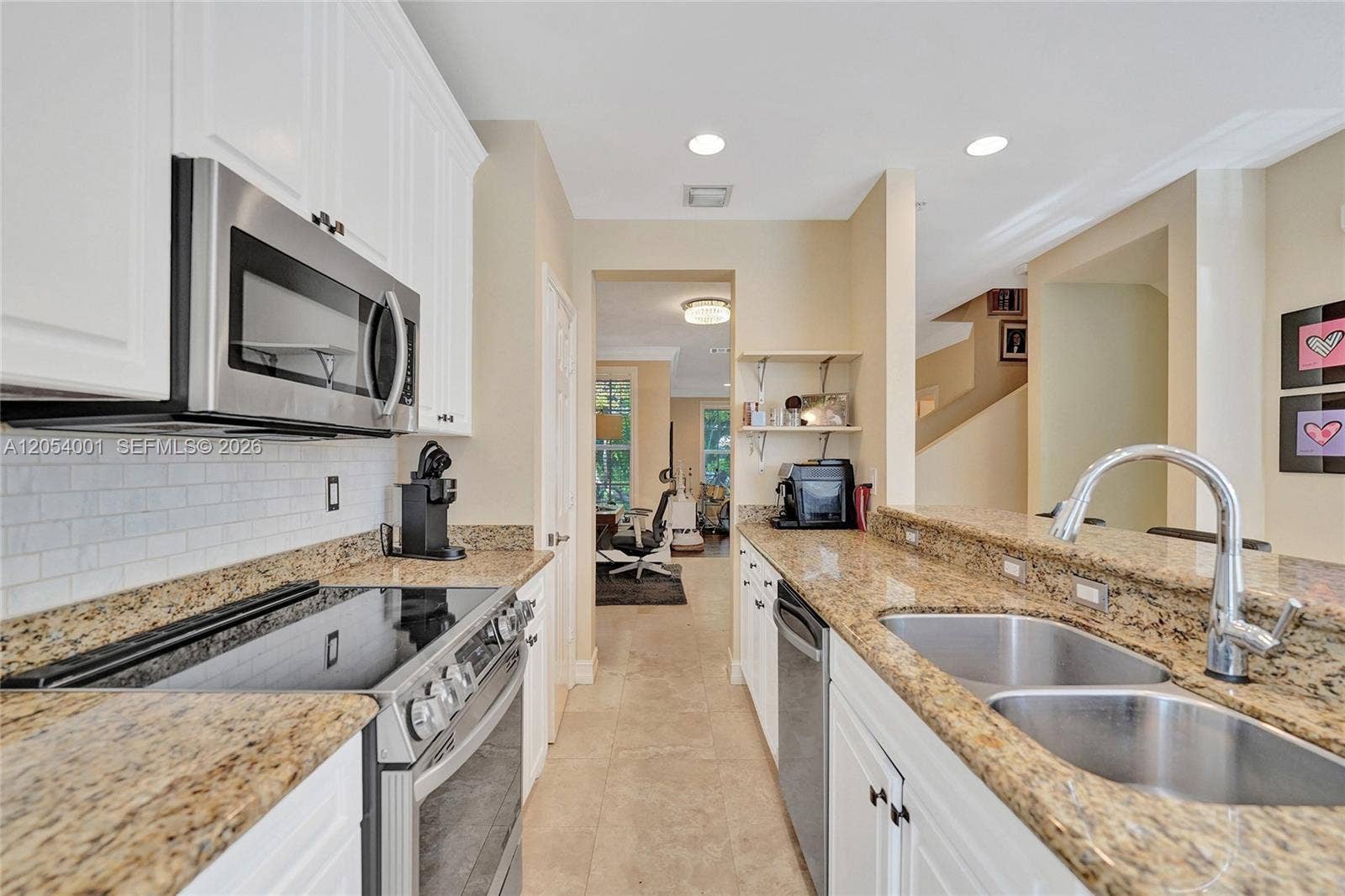 2726 Old Florida Trail, Wilton Manors, FL 33334 Photo 17
