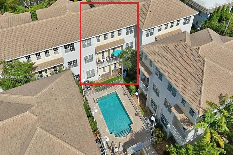 2726 Old Florida Trail, Wilton Manors, FL 33334 Photo 2