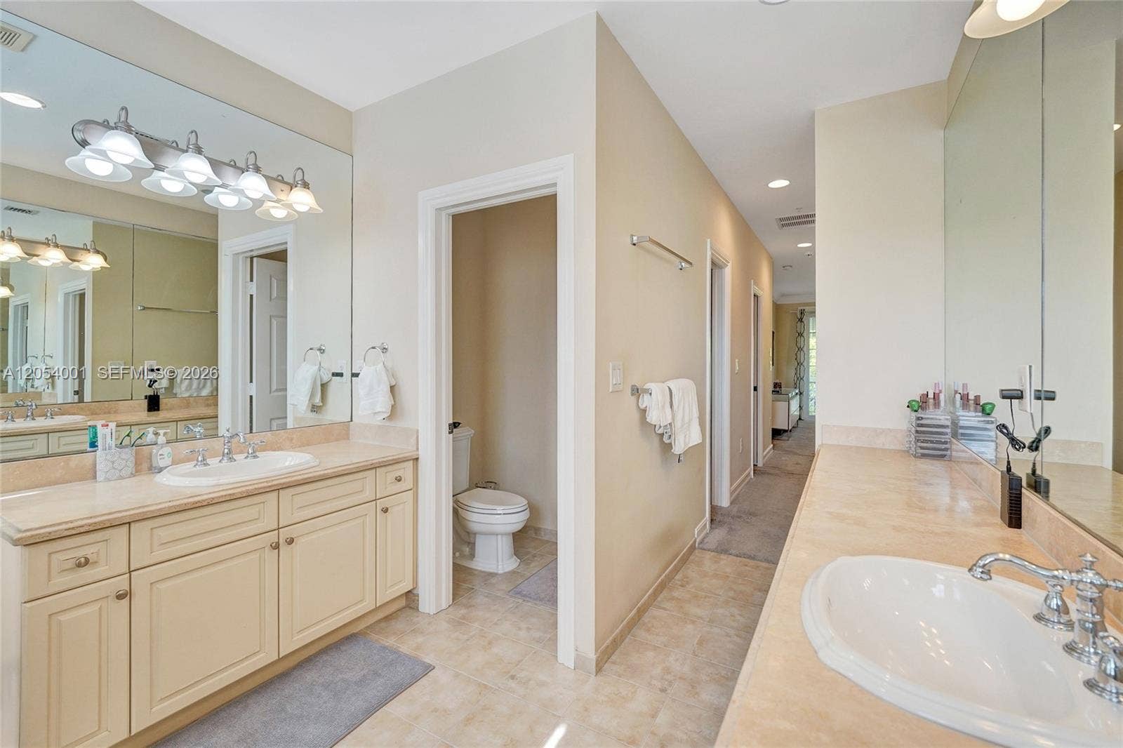 2726 Old Florida Trail, Wilton Manors, FL 33334 Photo 47