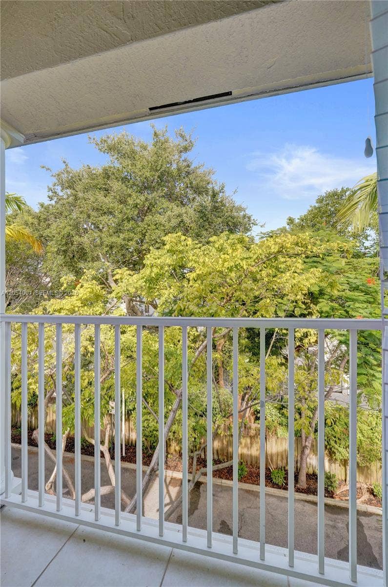 2726 Old Florida Trail, Wilton Manors, FL 33334 Photo 42
