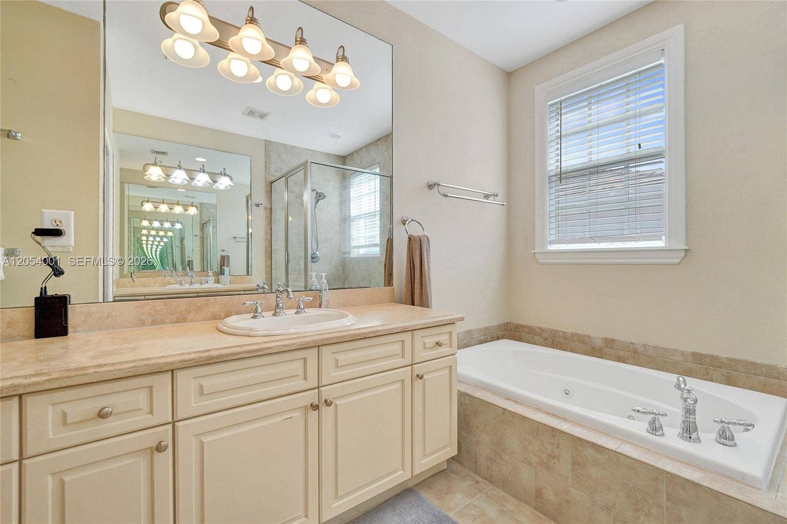 2726 Old Florida Trail, Wilton Manors, FL 33334 Photo 46