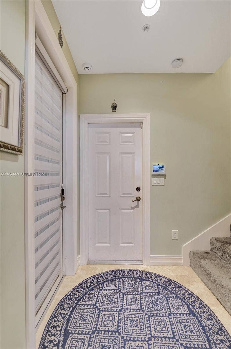 2726 Old Florida Trail, Wilton Manors, FL 33334 Photo 13