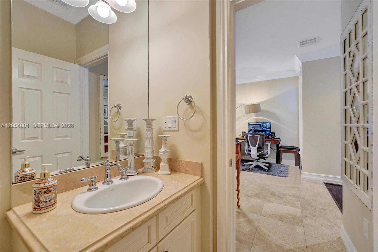 2726 Old Florida Trail, Wilton Manors, FL 33334 Photo 29