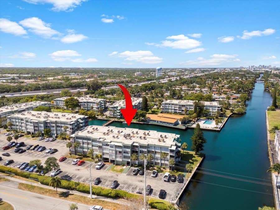 Property photo for 2741 Taft Street, #401, Hollywood, FL