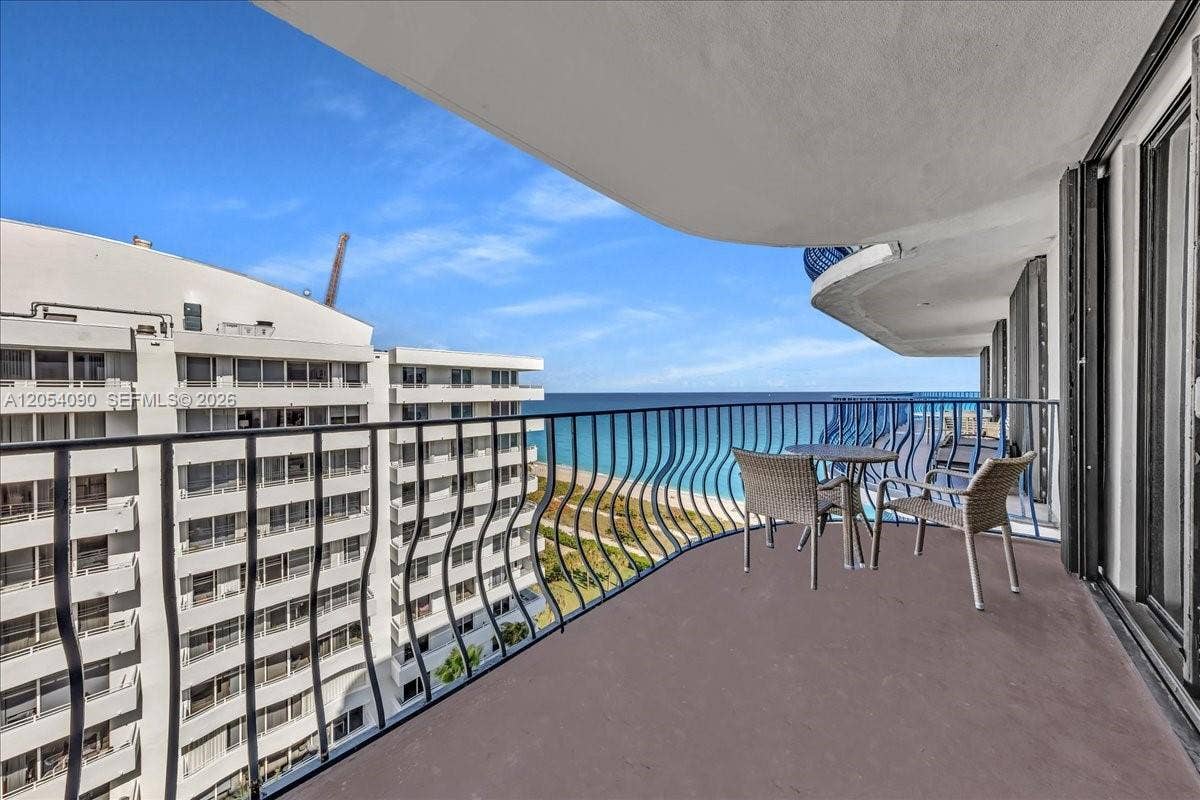 8877 Collins Avenue, #PH-2, Surfside, FL 33154 Photo 7