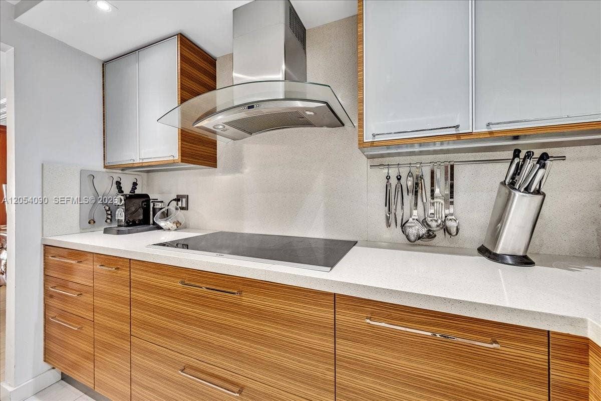 8877 Collins Avenue, #PH-2, Surfside, FL 33154 Photo 12