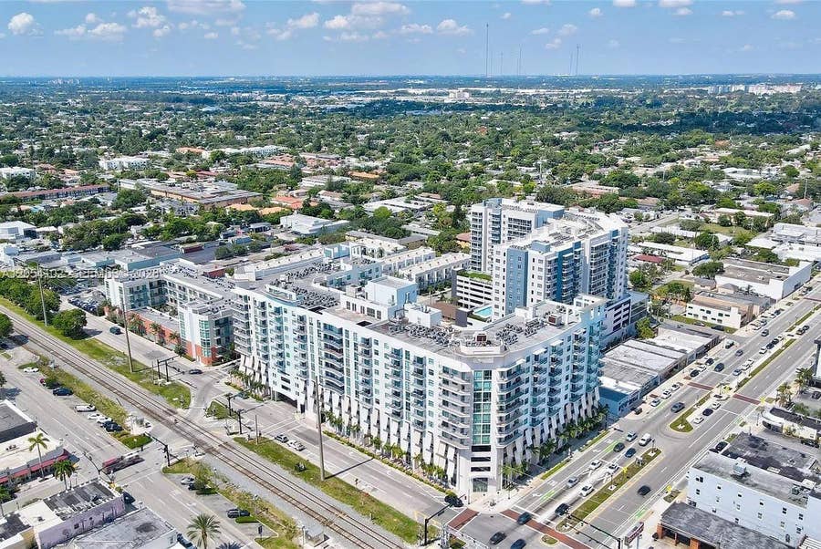 Property photo for 140 S Dixie Highway, #1019, Hollywood, FL