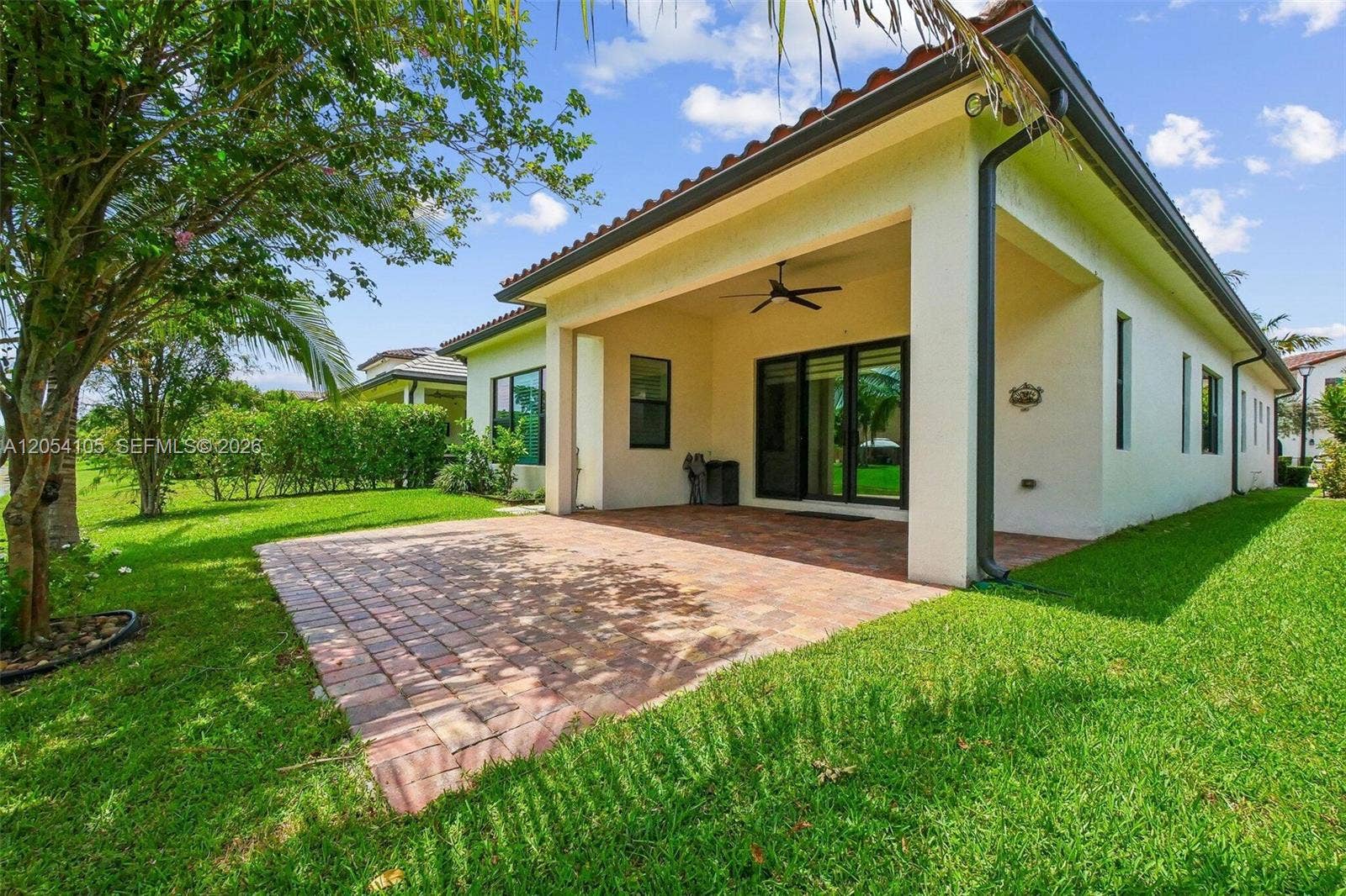 1053 SW 113th Way, Pembroke Pines, FL 33025 Photo 23
