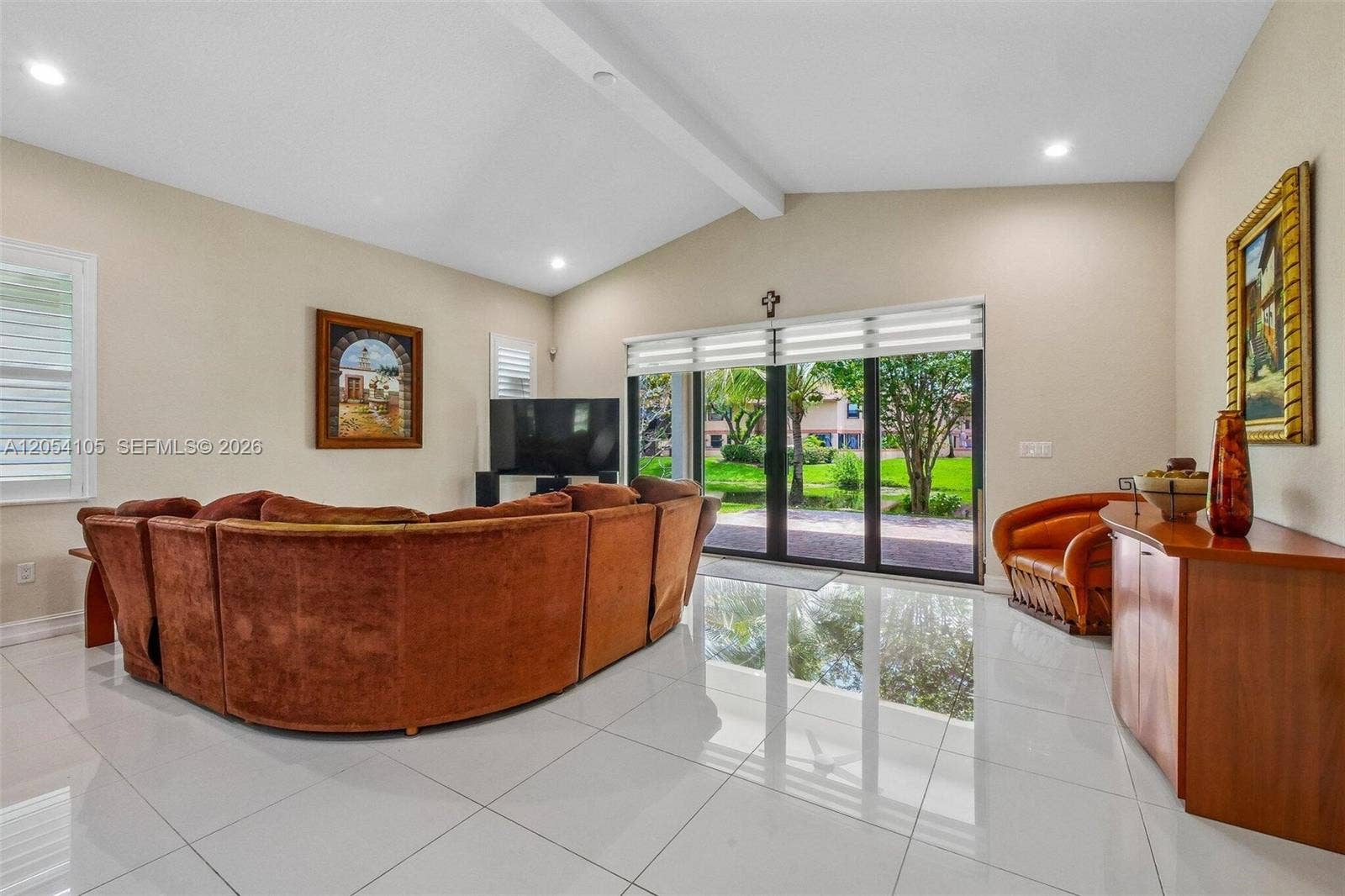 1053 SW 113th Way, Pembroke Pines, FL 33025 Photo 6