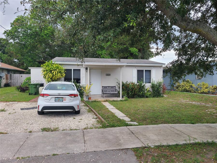 Property photo for 428 NW 21st Terrace, Fort Lauderdale, FL